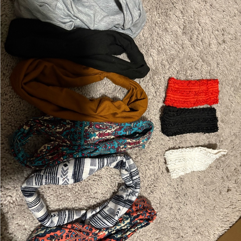 Women’s Neutral and Patterned Headwrap Set - Black, Mustard, Red, White